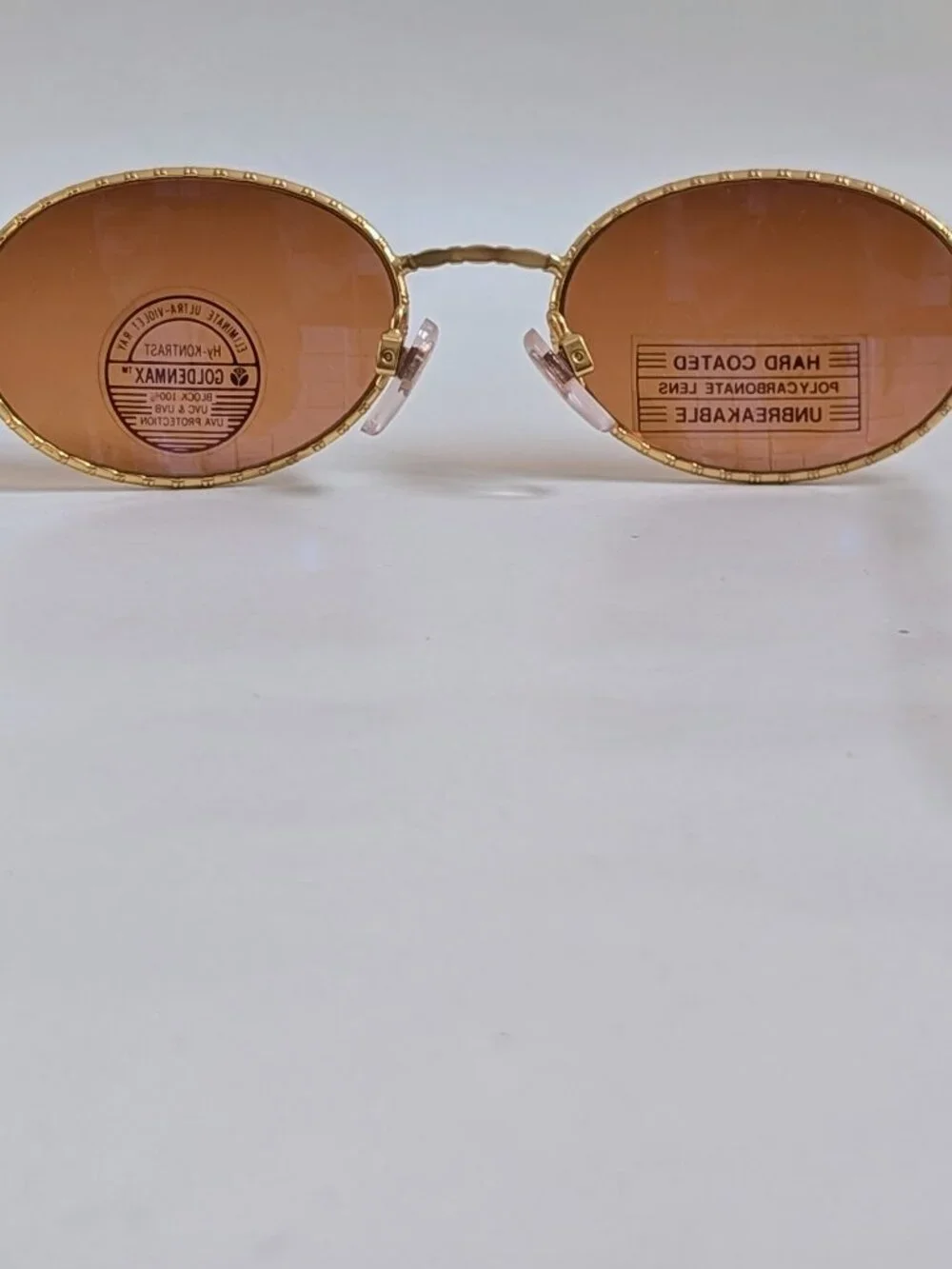 NWT Vintage 90's Classic Oval Metal Sport Sunglasses (S. Gold)